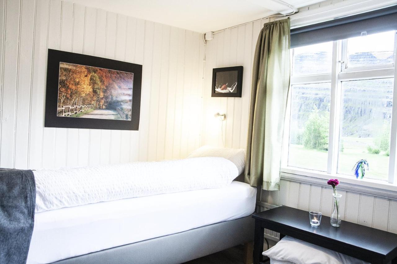 Fossardalur Guesthouse Djúpivogur Eksteriør bilde